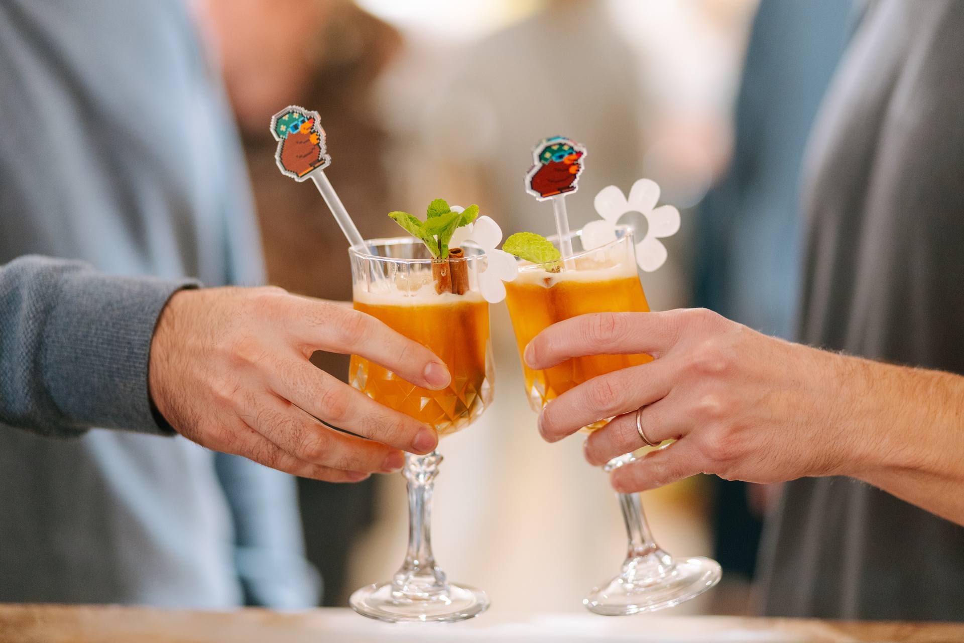 the garnish has a garnish